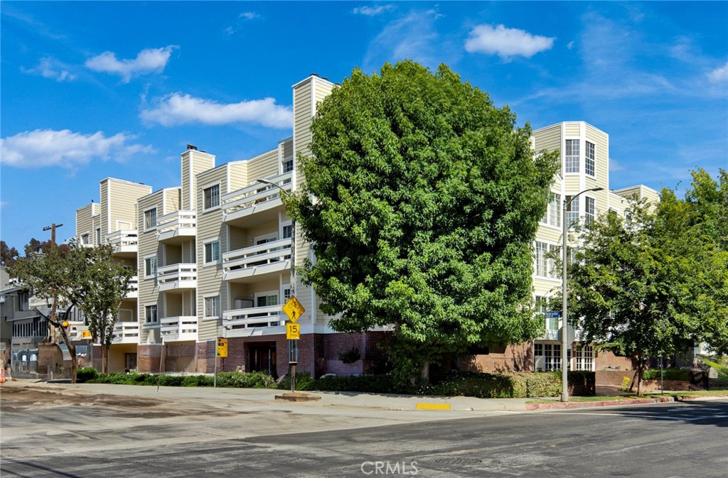 1800 Butler Avenue 104 Property Photo 28