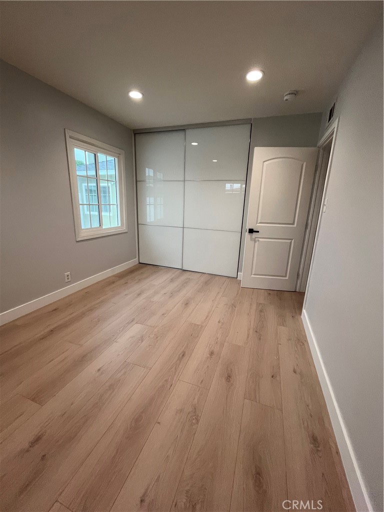 1531 E Larkwood Property Photo 9