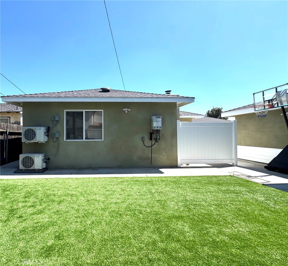 1531 E Larkwood Property Photo 12