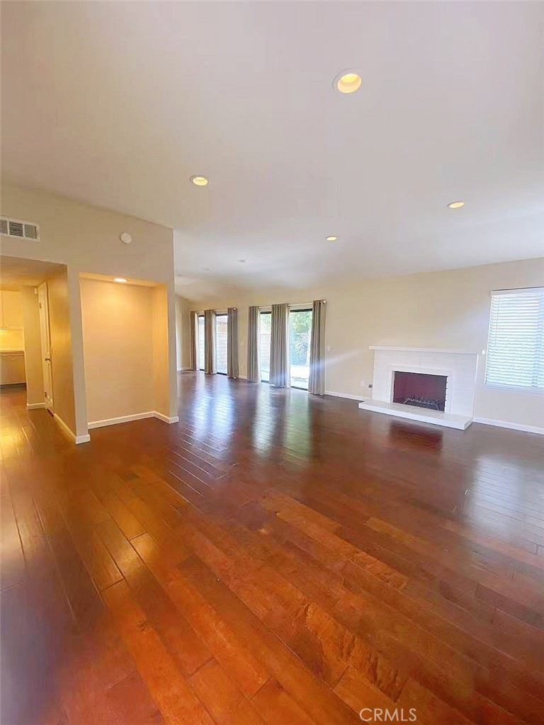 2980 Hyde Park Circle Property Photo 1