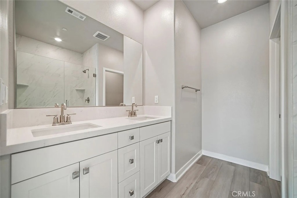 1482 Skyline Lane Property Photo 9