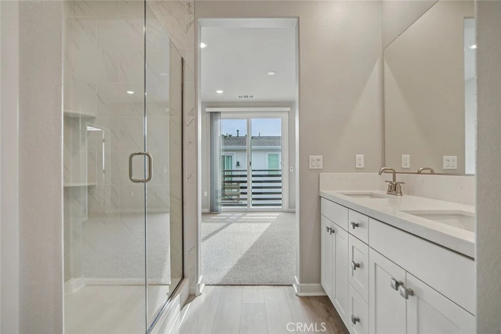1482 Skyline Lane Property Photo 11