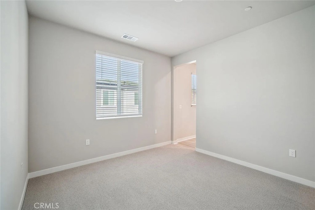 1482 Skyline Lane Property Photo 12