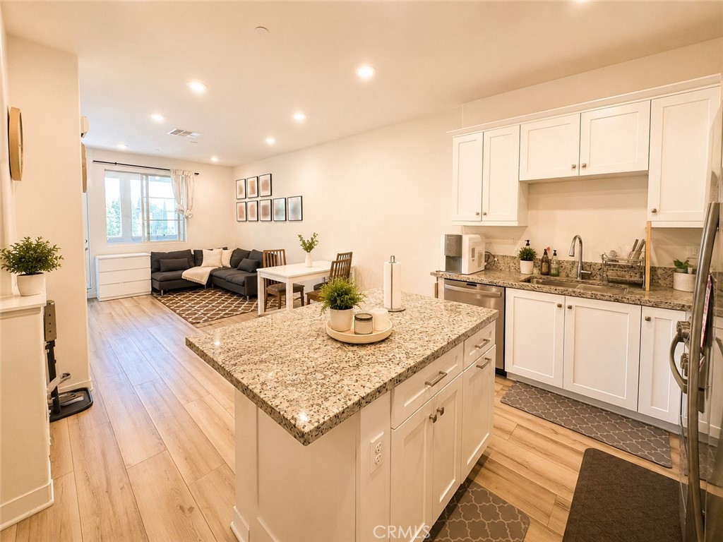 2622 Glamis Court Property Photo 1