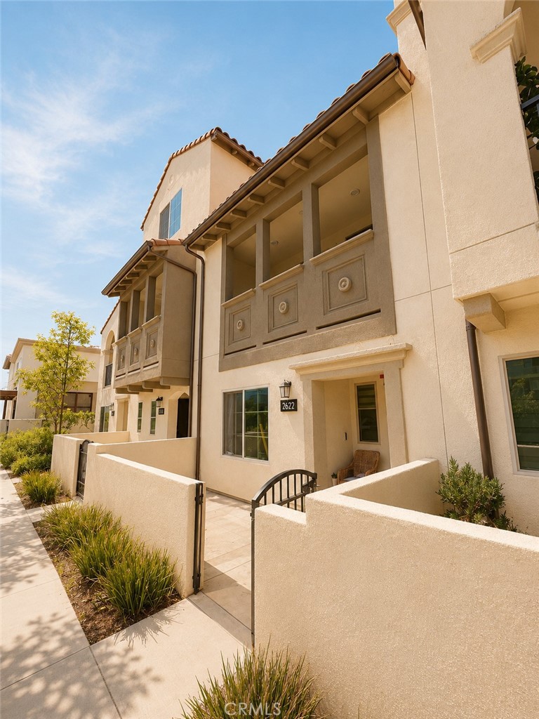 2622 Glamis Court Property Photo 11