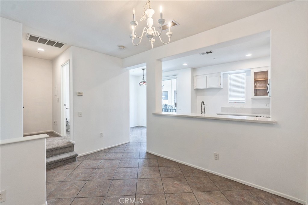 6 Harvest Point Property Photo 7