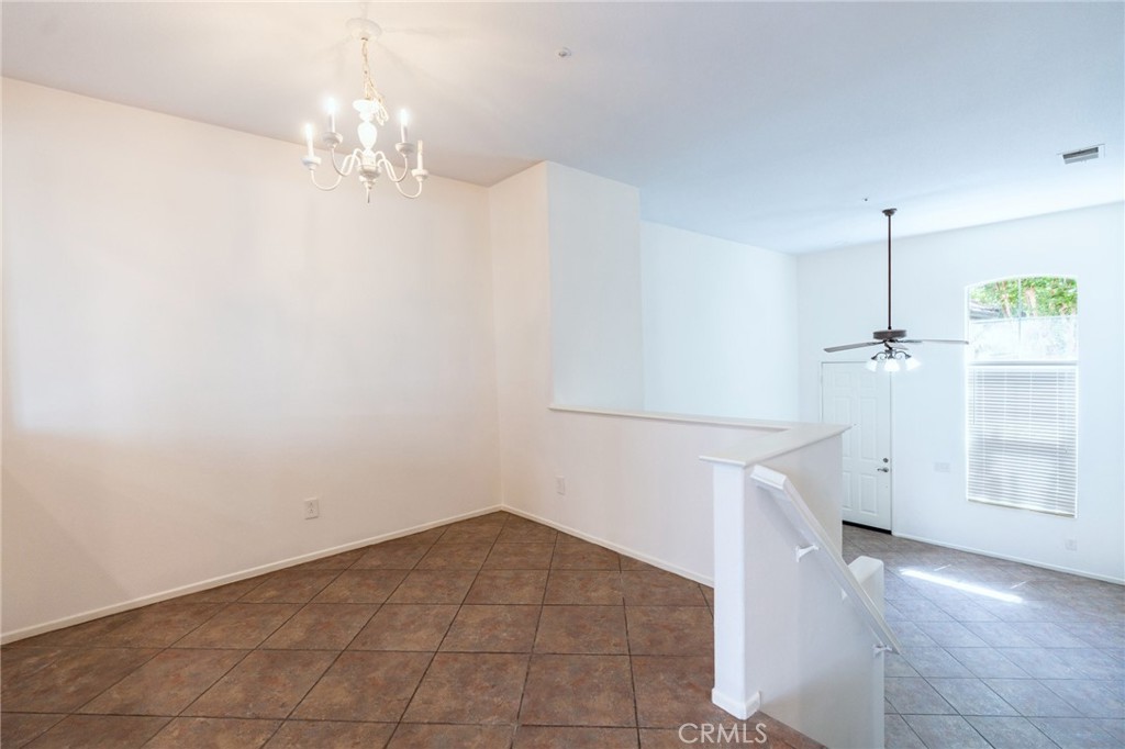 6 Harvest Point Property Photo 12