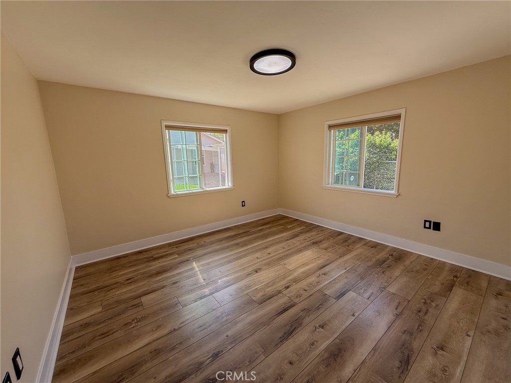 487 Jackson Property Photo 10