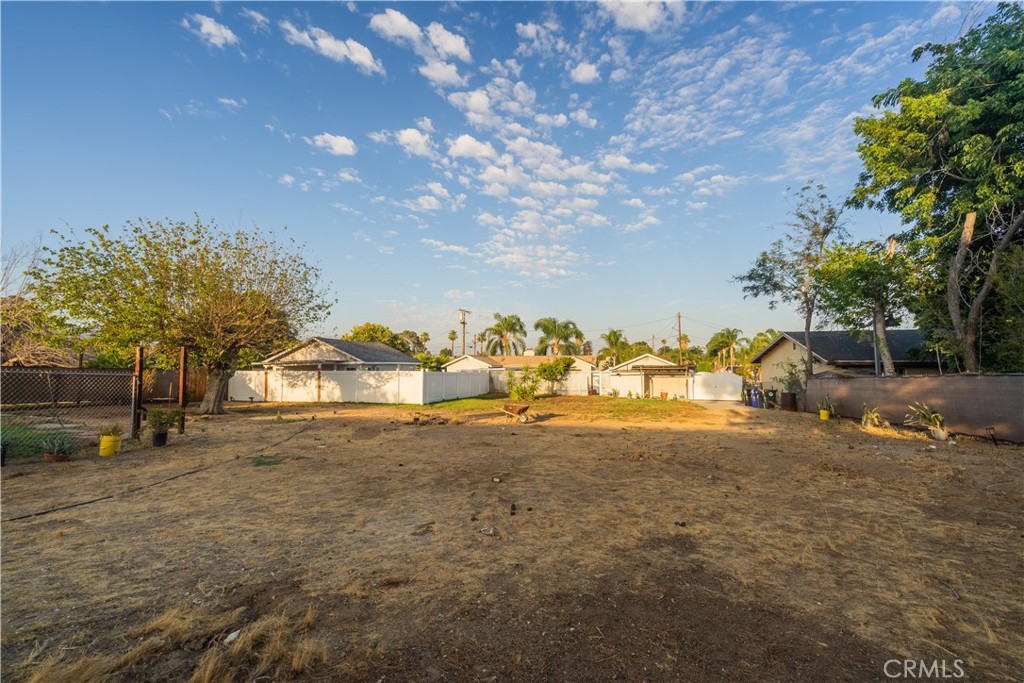 487 Jackson Property Photo 20