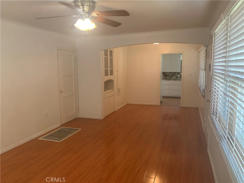 5215 Florinda Avenue Property Photo 7