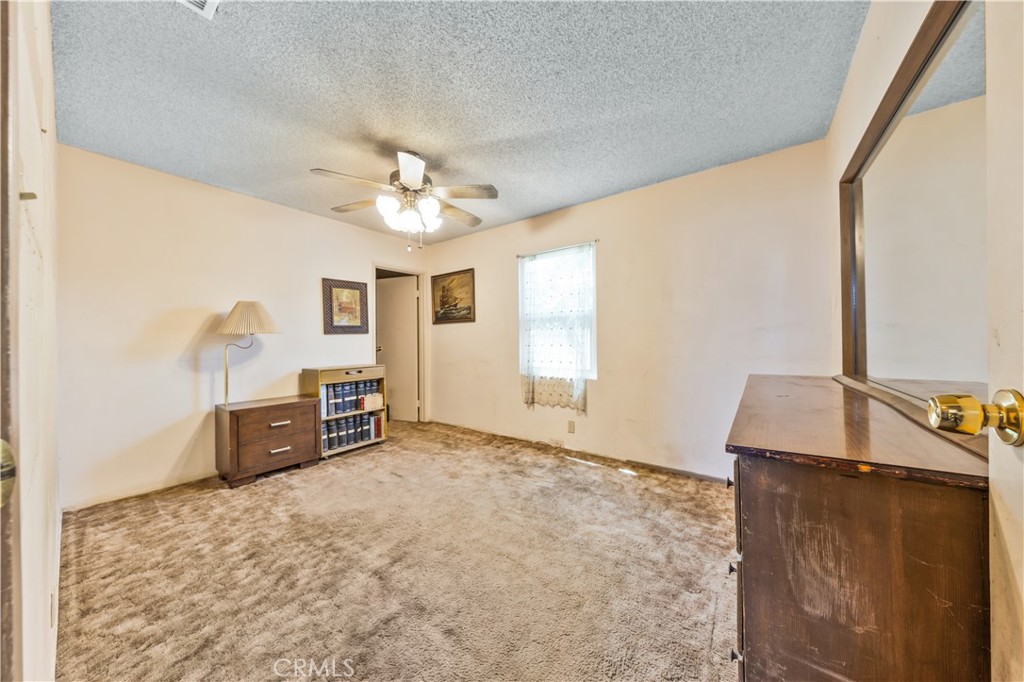 3002 Doolittle Avenue Property Photo 12