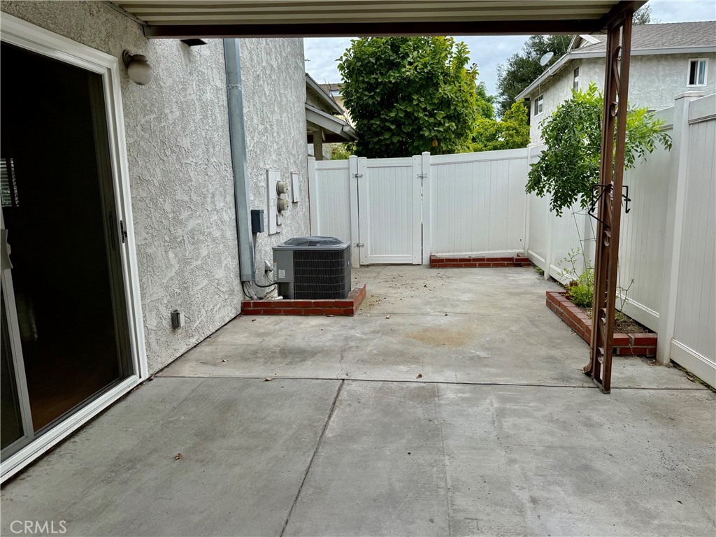 317 E Duarte 4 Property Photo 30