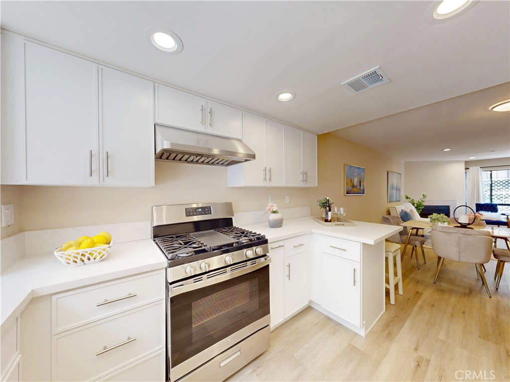 105 S Marguerita Avenue C Property Photo 13