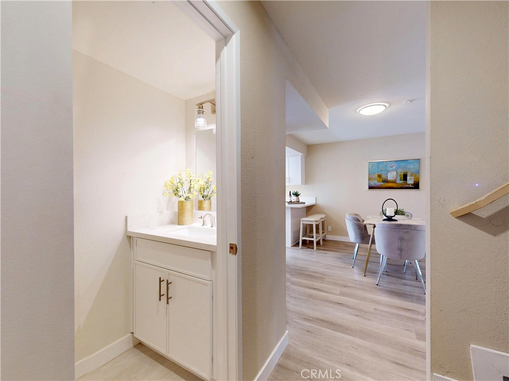 105 S Marguerita Avenue C Property Photo 18