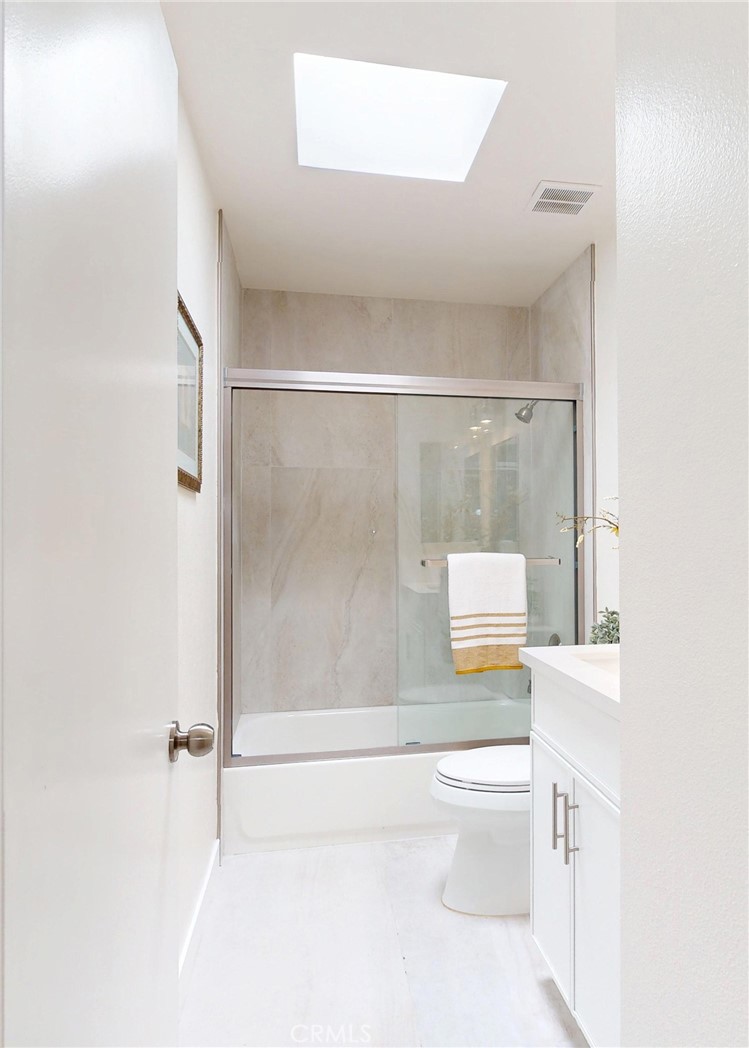 105 S Marguerita Avenue C Property Photo 24