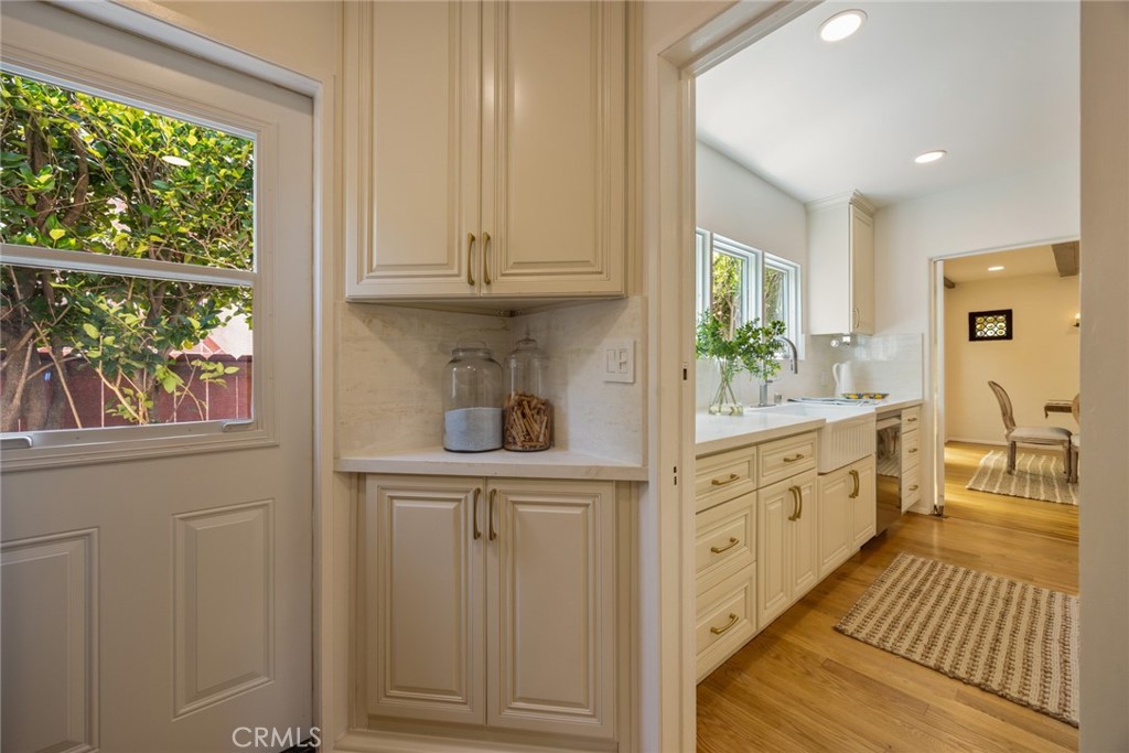 2500 Monterey Property Photo 18