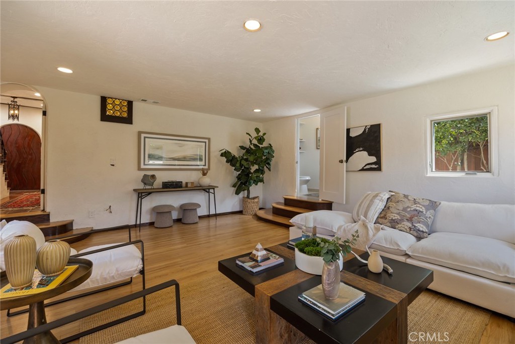 2500 Monterey Property Photo 22