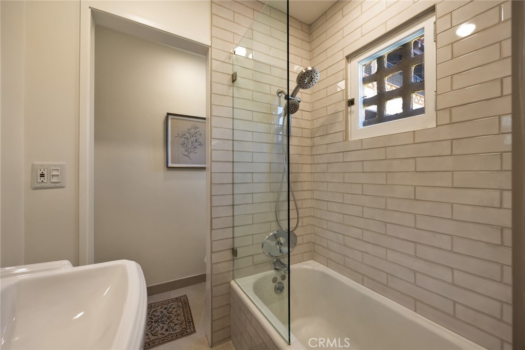 2500 Monterey Property Photo 27