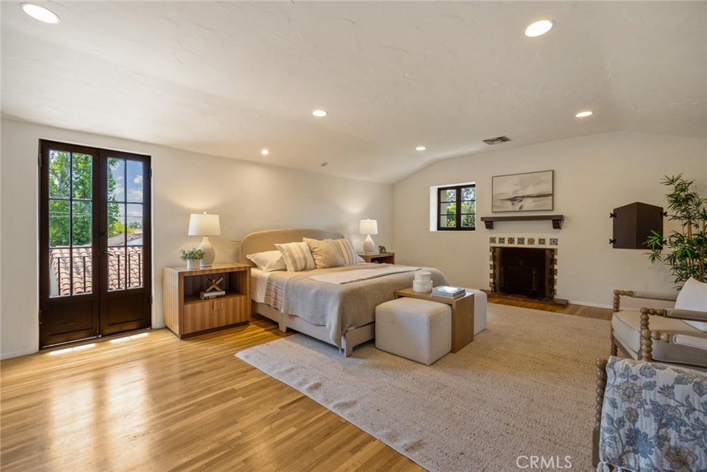 2500 Monterey Property Photo 28