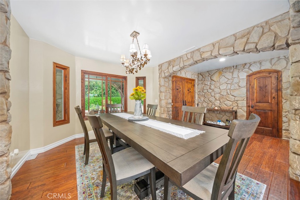 24405 Fuerte Road Property Photo 6