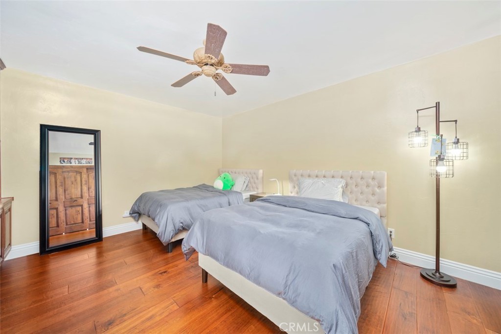 24405 Fuerte Road Property Photo 18
