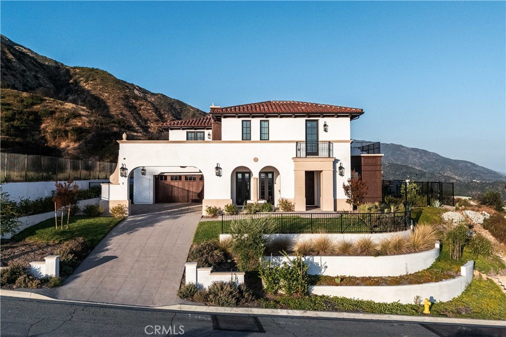 9 Nathaniel Property Photo 1
