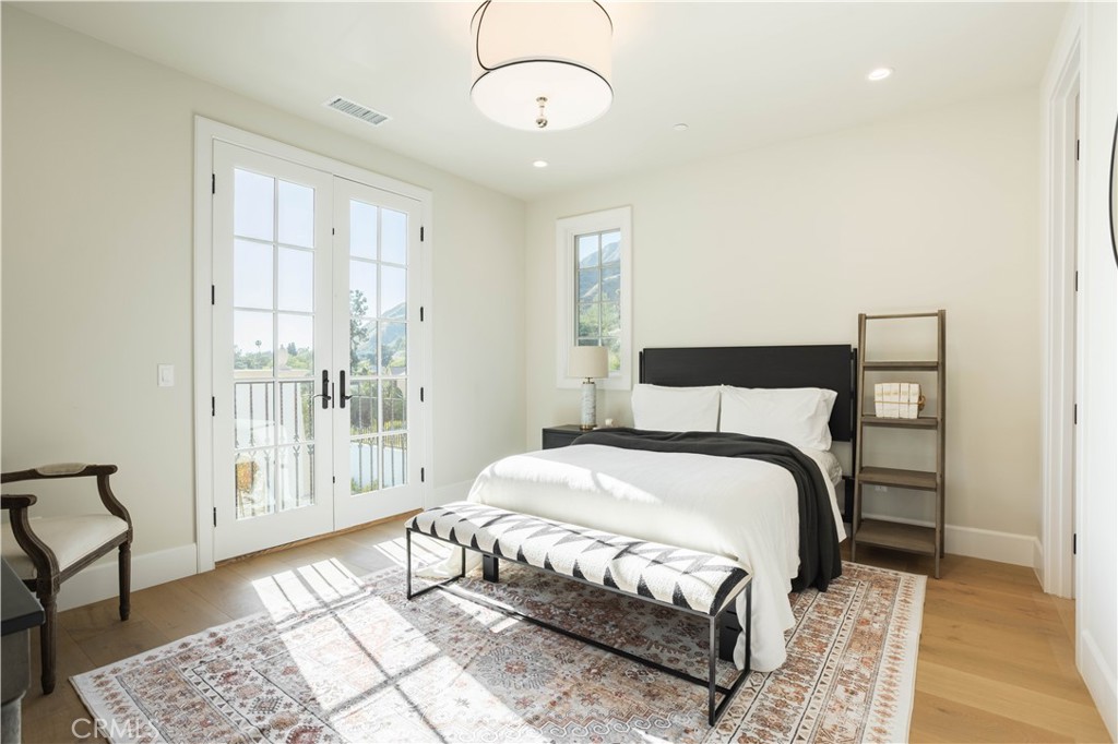 9 Nathaniel Property Photo 46
