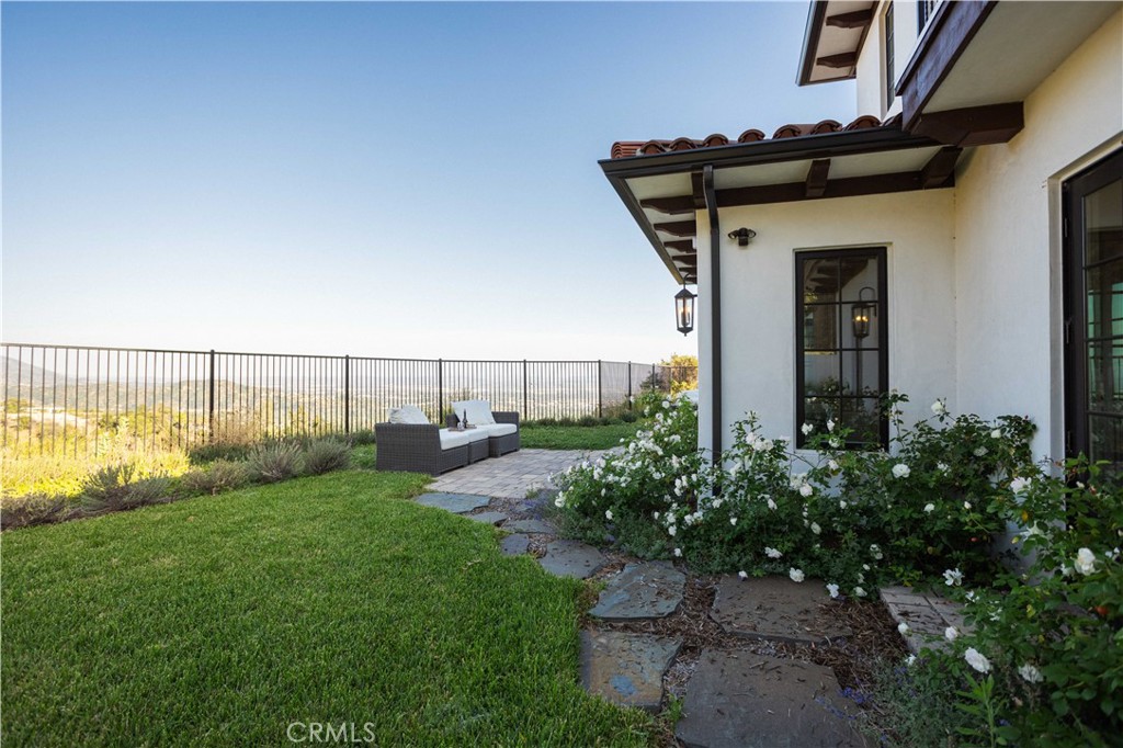 9 Nathaniel Property Photo 61