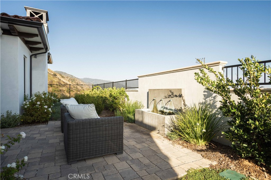 9 Nathaniel Property Photo 64