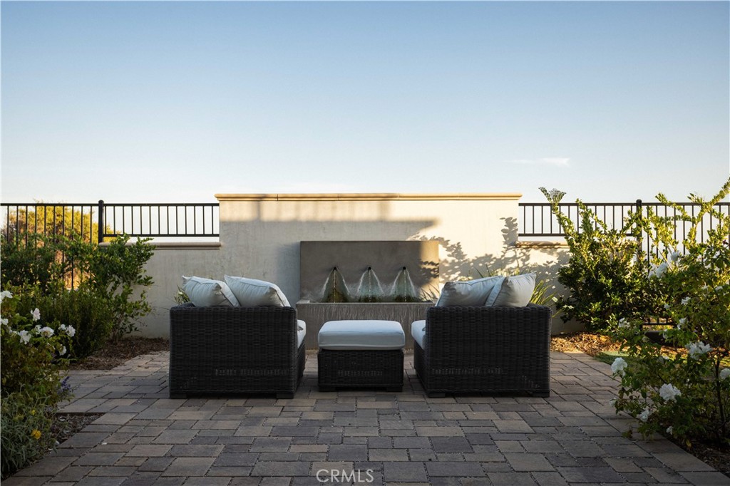 9 Nathaniel Property Photo 65