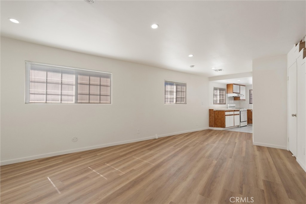 716 New Depot A Property Photo 7