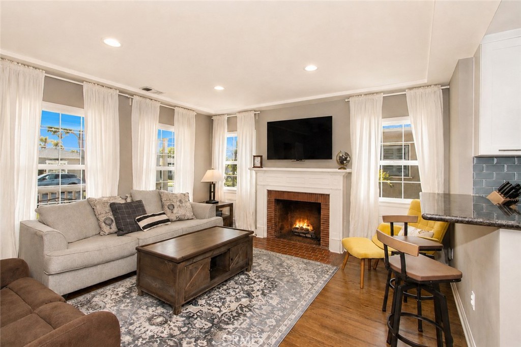 3821 Rose Property Photo 5