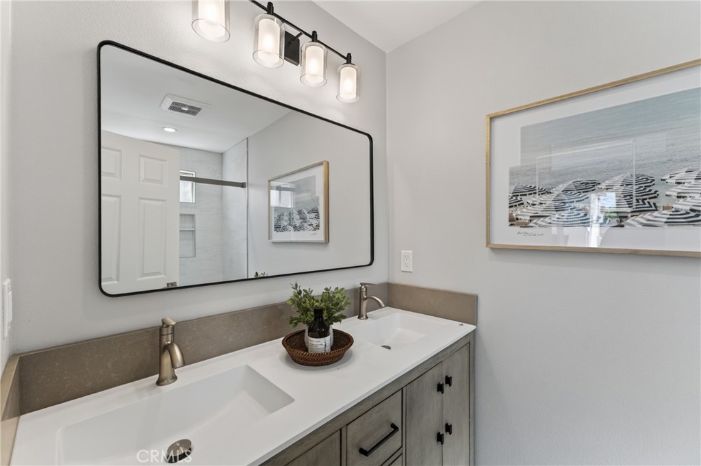 612 614 E Colorado Boulevard Property Photo 8