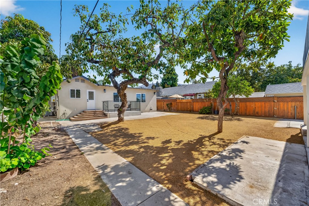 612 614 E Colorado Boulevard Property Photo 19