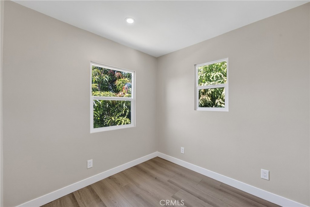 612 614 E Colorado Boulevard Property Photo 30