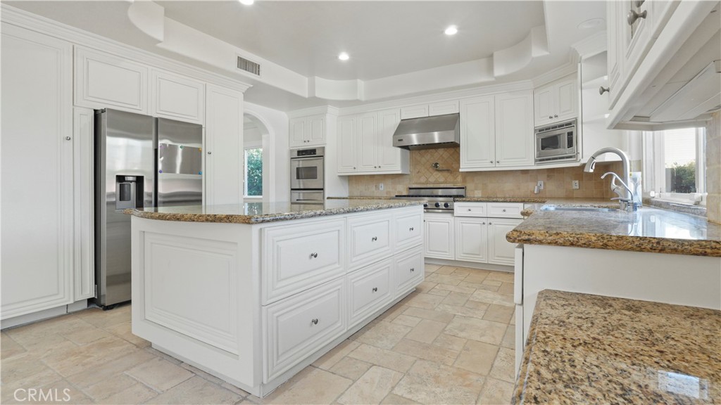 5128 Avenida Hacienda Property Photo 16