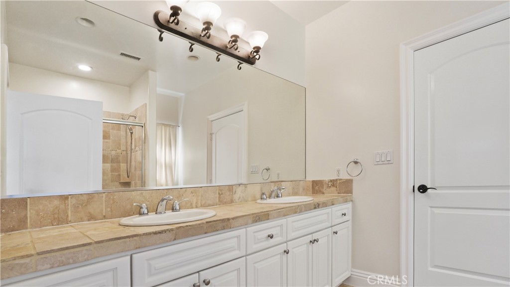 5128 Avenida Hacienda Property Photo 25