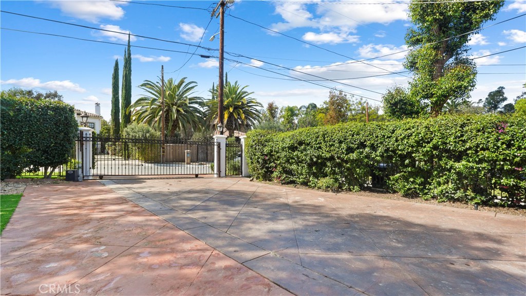 5128 Avenida Hacienda Property Photo 36