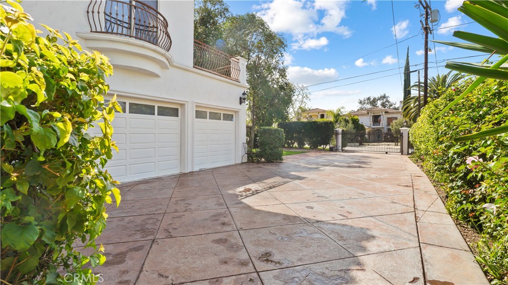5128 Avenida Hacienda Property Photo 37