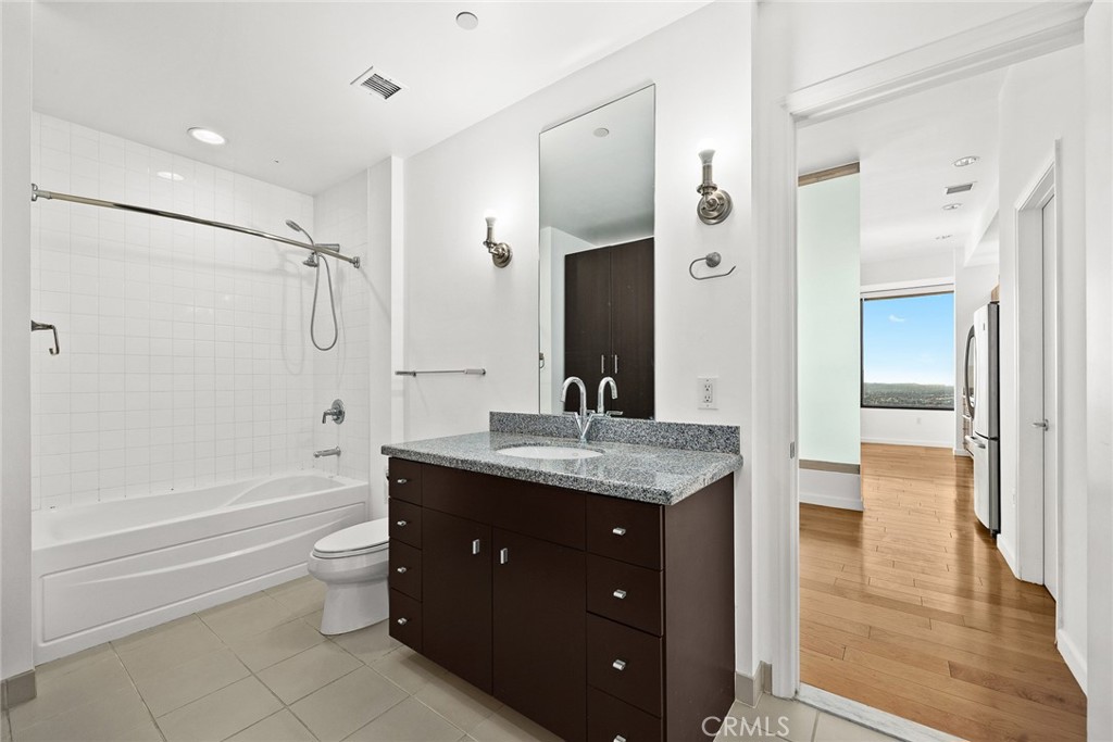 1100 Wilshire Boulevard 3309 Property Photo 20