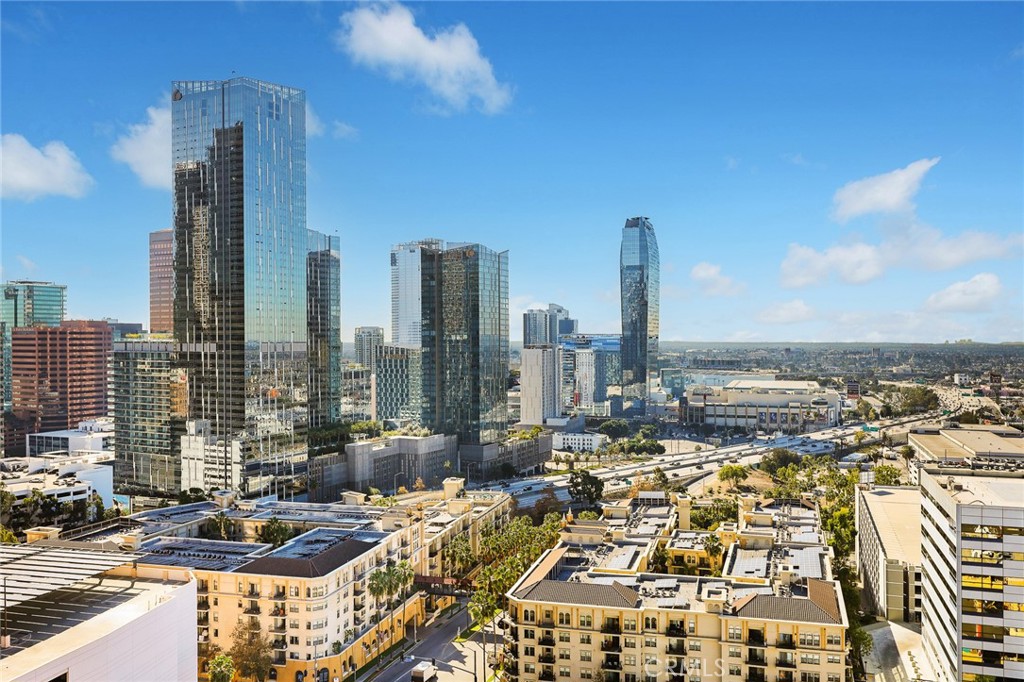 1100 Wilshire Boulevard 3309 Property Photo 1