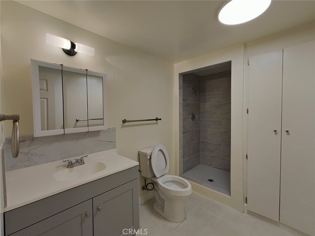 700 W Sierra Madre Boulevard 1 Property Photo 6