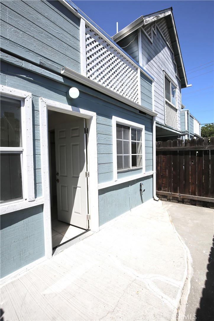 1211 Huntington Drive F Property Photo 17