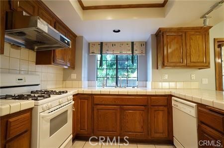 333 Genoa Property Photo 14