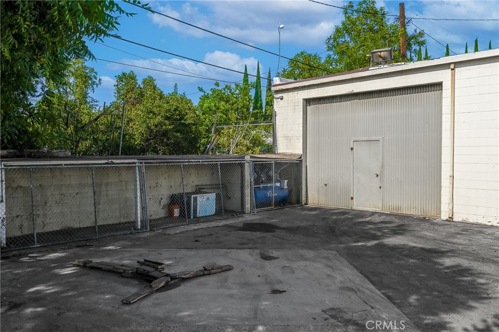 2745 Seaman Property Photo 10