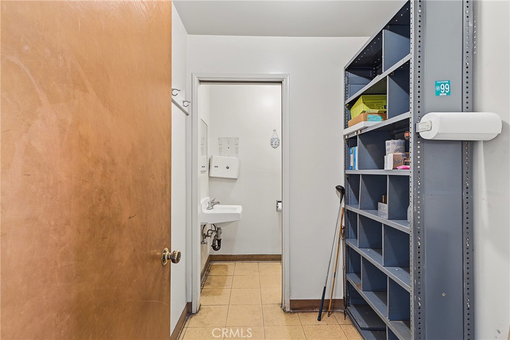2745 Seaman Property Photo 33