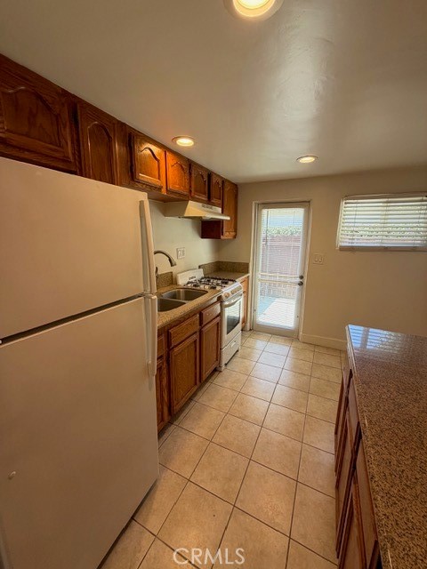 2025 Lovila Lane Property Photo 8