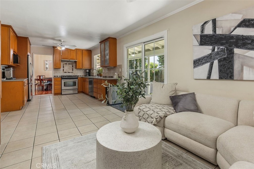 1734 Bluestone Property Photo 7