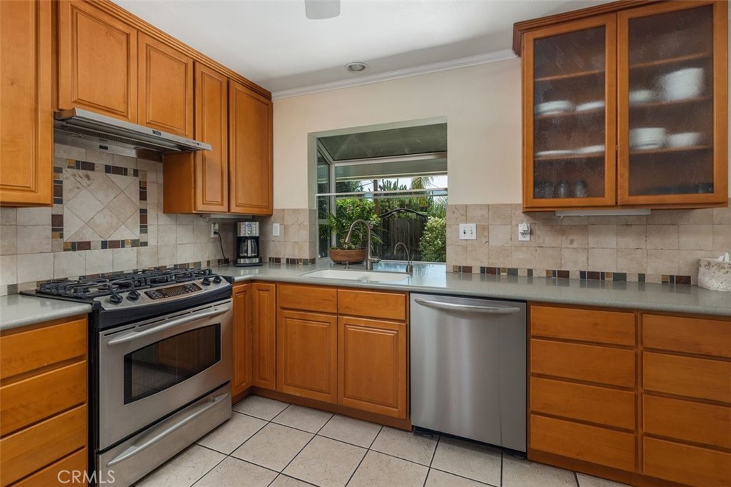 1734 Bluestone Property Photo 10