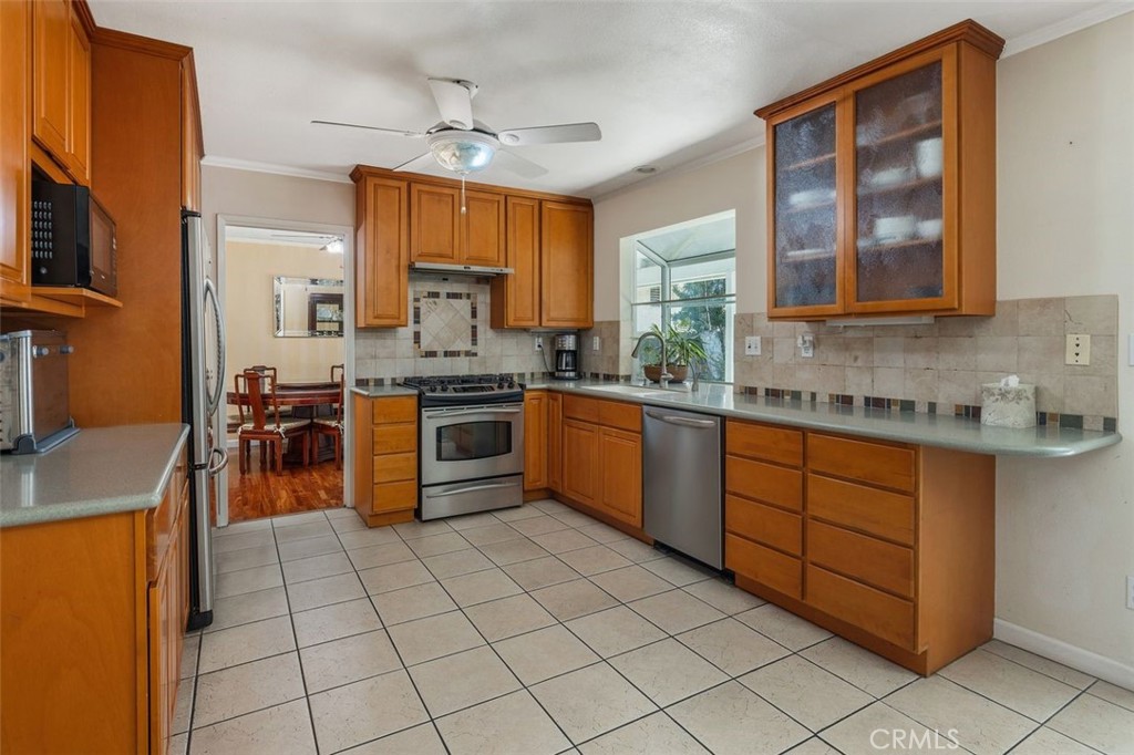 1734 Bluestone Property Photo 11